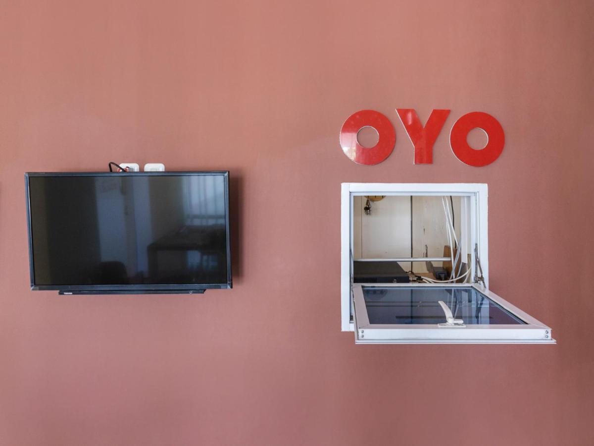 Oyo 1975 Bale Ikite Hotel Makassar Buitenkant foto
